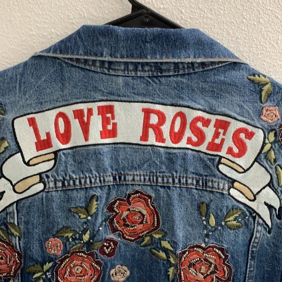 Embroidered beaded denim jacket - Picture 7 of 8